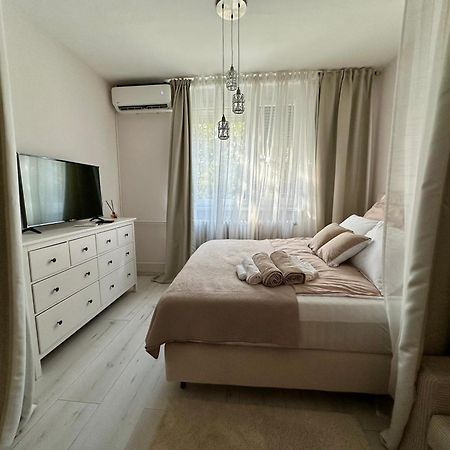 Mate Gold Apartment II Szeged Exterior photo